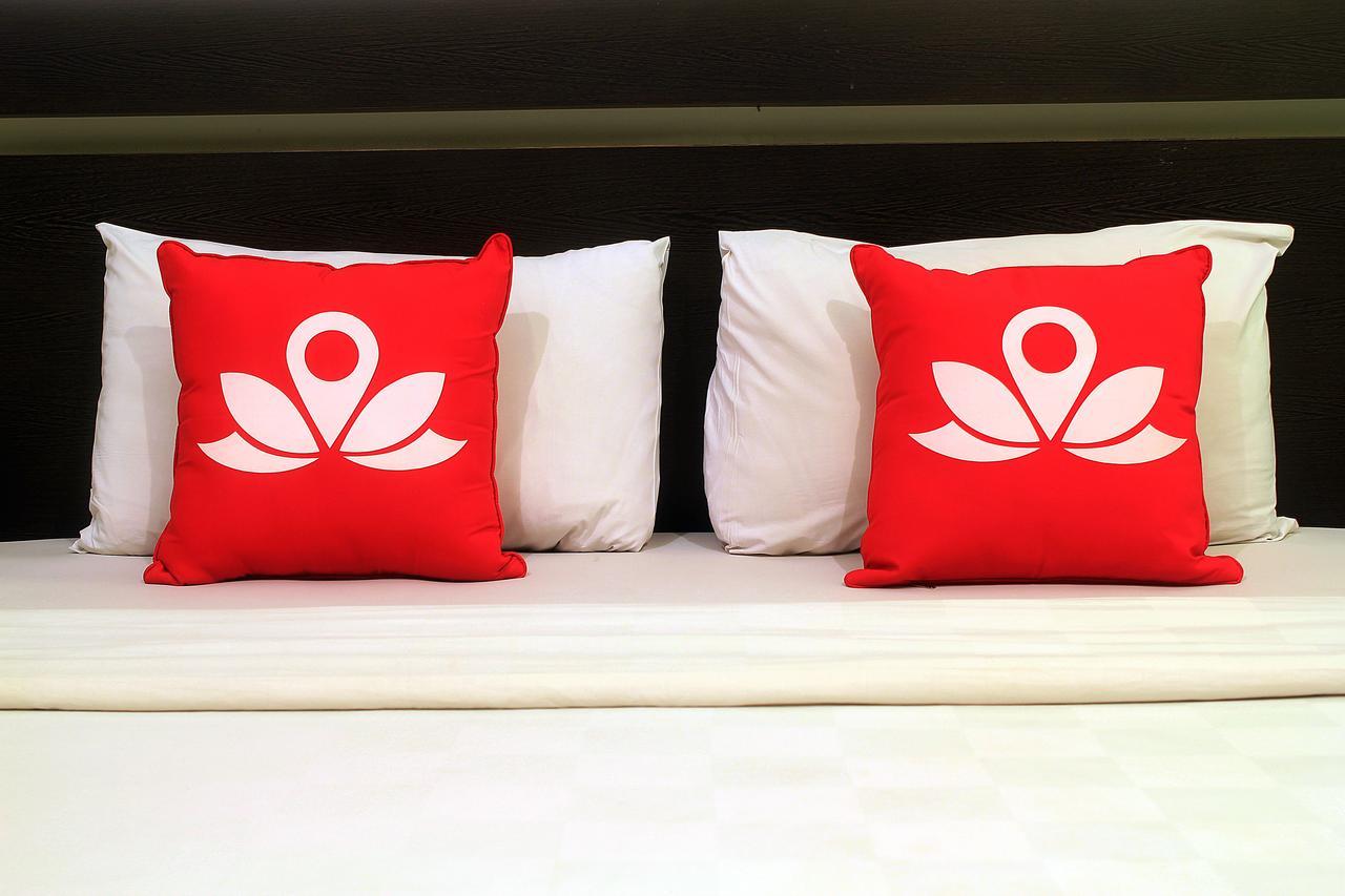 Zen Premium Setrawangi Raya Otel Bandung Dış mekan fotoğraf