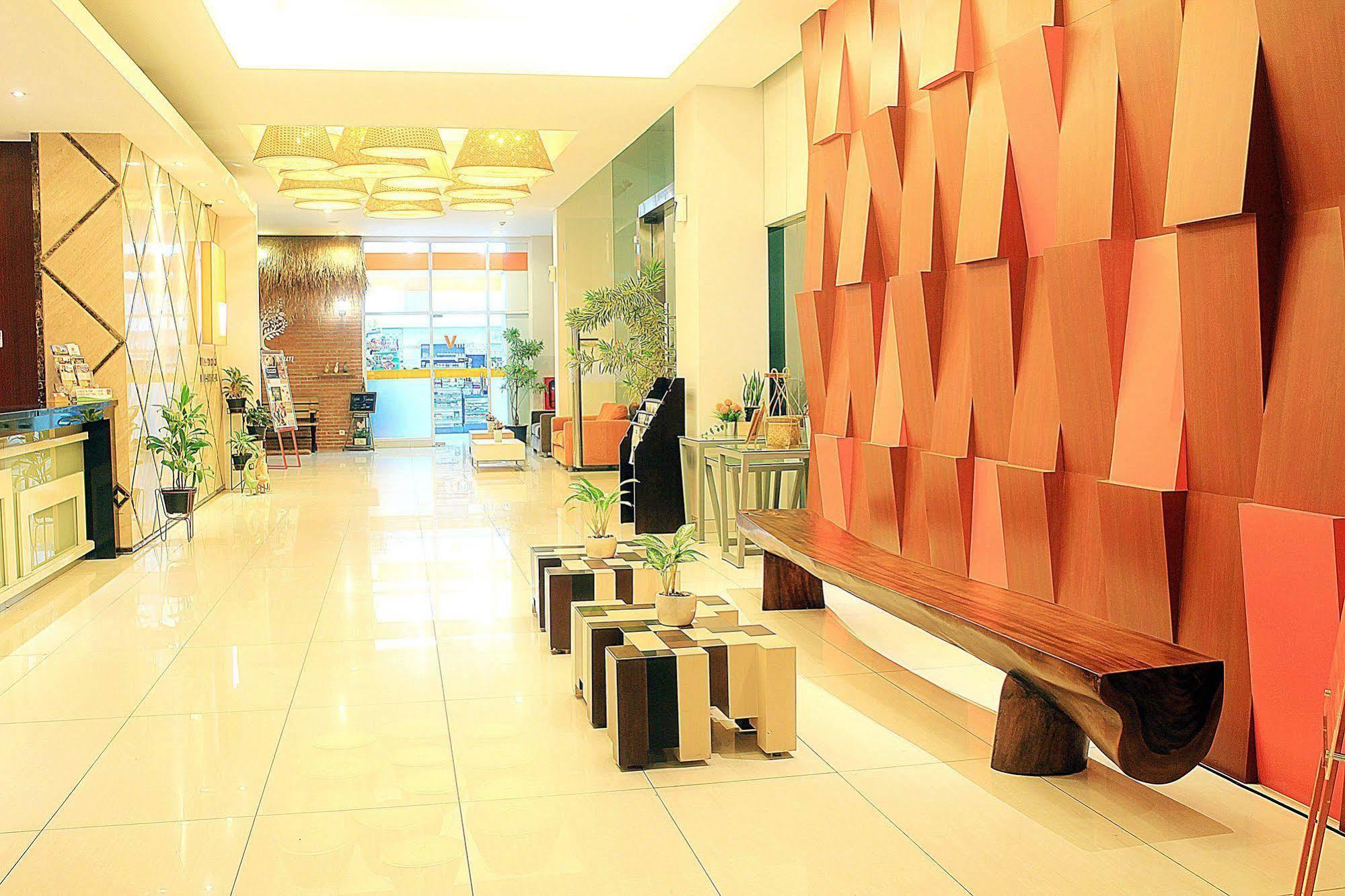 Zen Premium Setrawangi Raya Otel Bandung Dış mekan fotoğraf