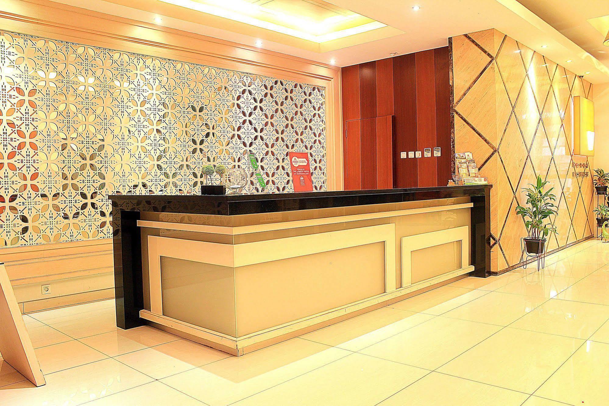 Zen Premium Setrawangi Raya Otel Bandung Dış mekan fotoğraf